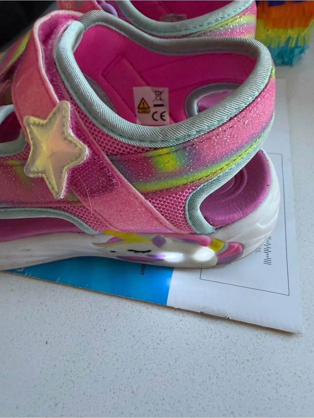 Skechers Unicorn Dreams Pink & Rainbow Glitter Kids Sandals - size 2